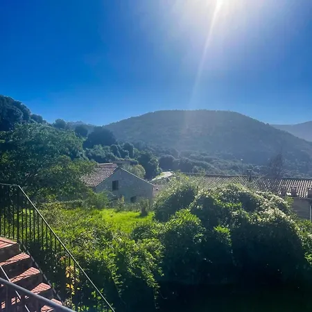 Maison De Village Avec Vue Levie